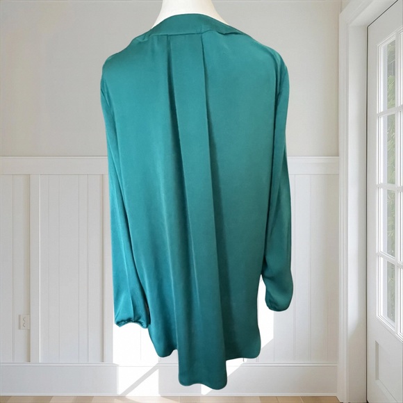 APT. 9 Women's Teal Lucky Shot Embellished V-Neck Satin Blouse Top Size Medium - Picture 6 of 15